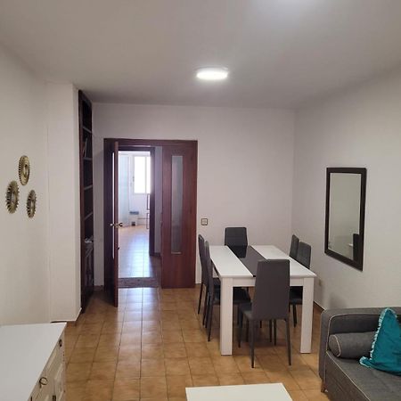 אלמריה Apartamento Montserrat מראה חיצוני תמונה