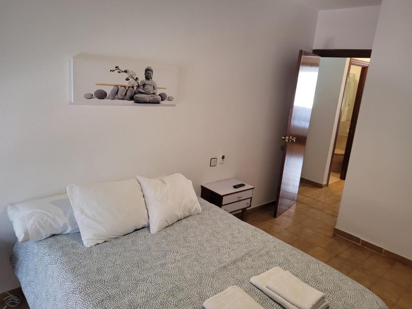 אלמריה Apartamento Montserrat מראה חיצוני תמונה